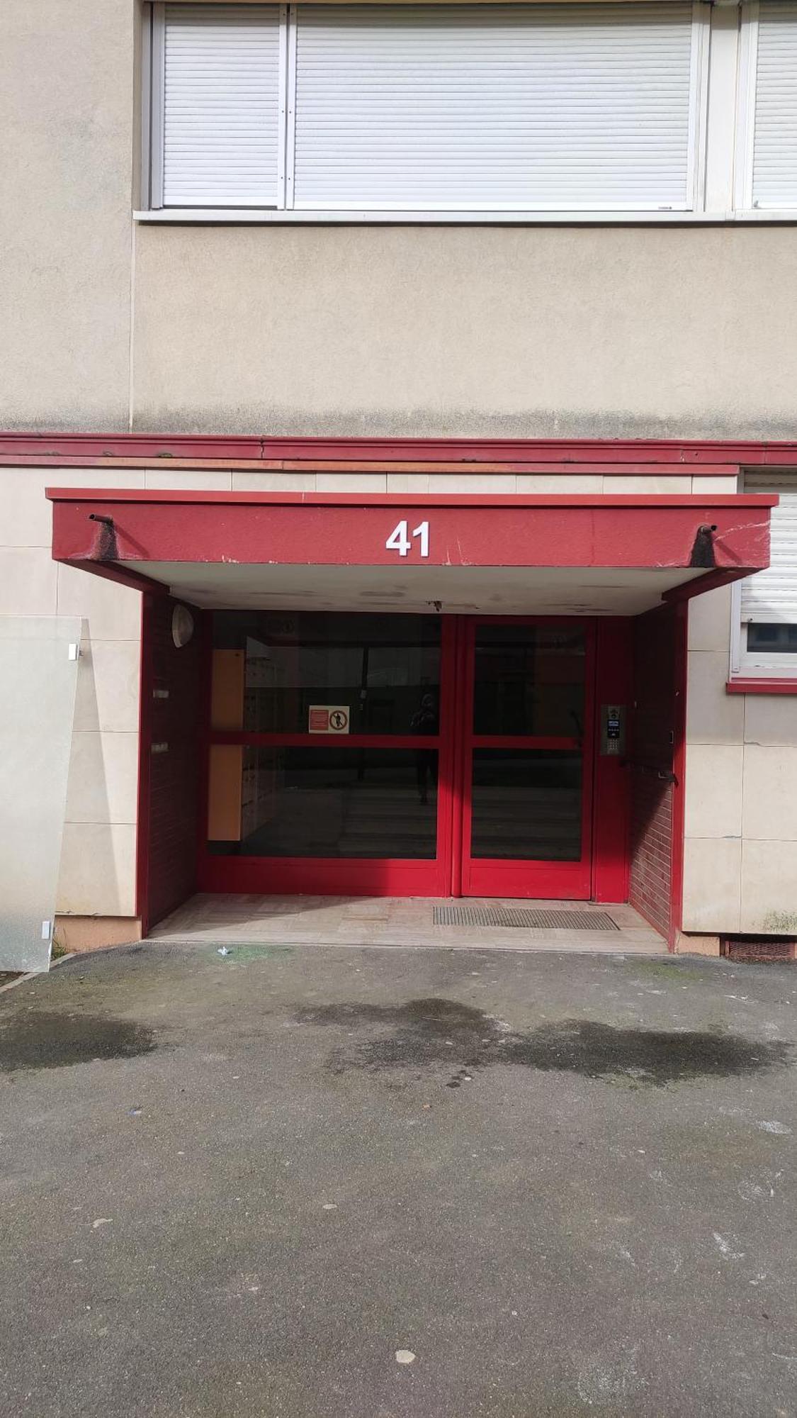 Charmant Appartement Proche Melun Centre Ville Exterior photo